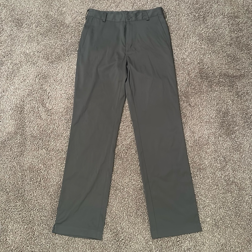 Nike Golf DriFit 28x32